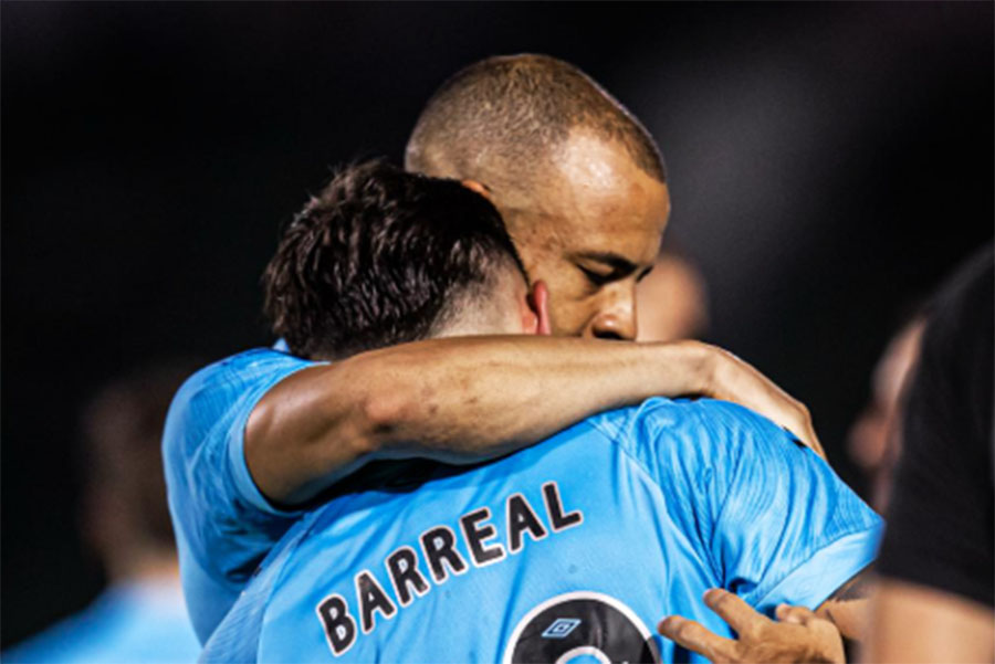 Santos sai na frente, mas sofre gol no fim e cede empate ao Guarani em Campinas