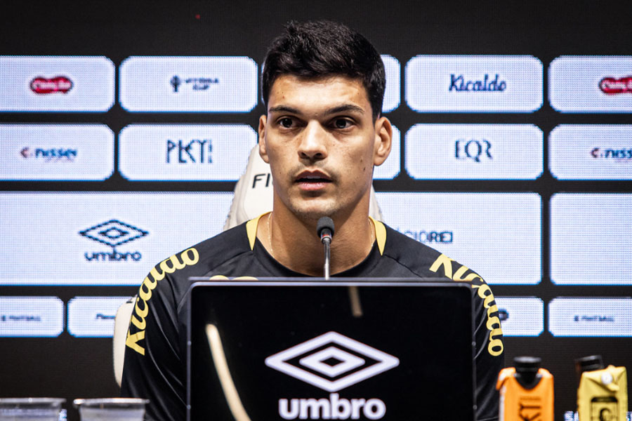 Brazão diz que interesse do Flamengo nunca tirou seu foco no Santos