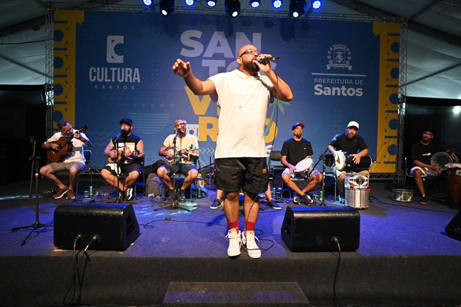 Santos Carnacentro 2026 anuncia calendário de desfiles de bandas em fevereiro