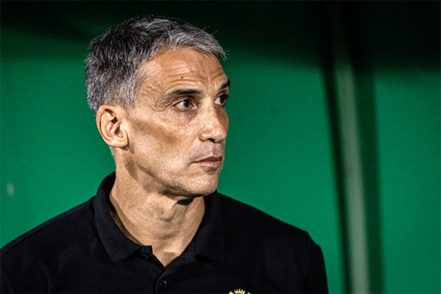 Vojvoda cobra mais efetividade do Santos e lamenta empate no fim: 