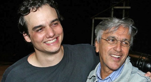 Caetano Veloso diz que Wagner Moura é divino e orgulho para baianos