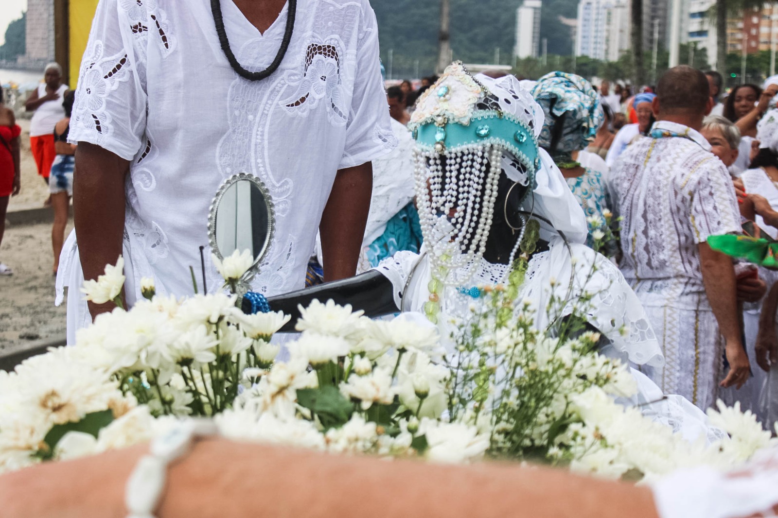 São Vicente celebra Iemanjá com procissão e Feira de Artesanato Afro