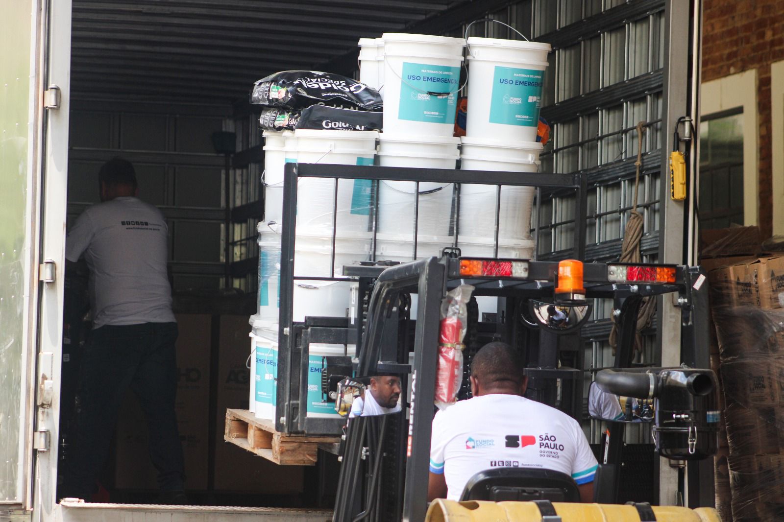 Defesa Civil e Fundo Social enviam ajuda humanitária a Mongaguá após alagamentos