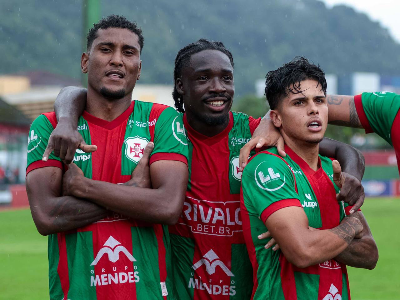 Briosa vence a Itapirense e segue firme na liderança da A3