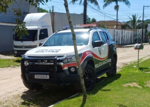 Homem é preso após sair atirando para o alto em bairro de Guarujá