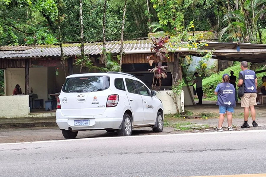 Vigilância Sanitária de Guarujá vistoria e emite 33 autuações em comércios do Perequê