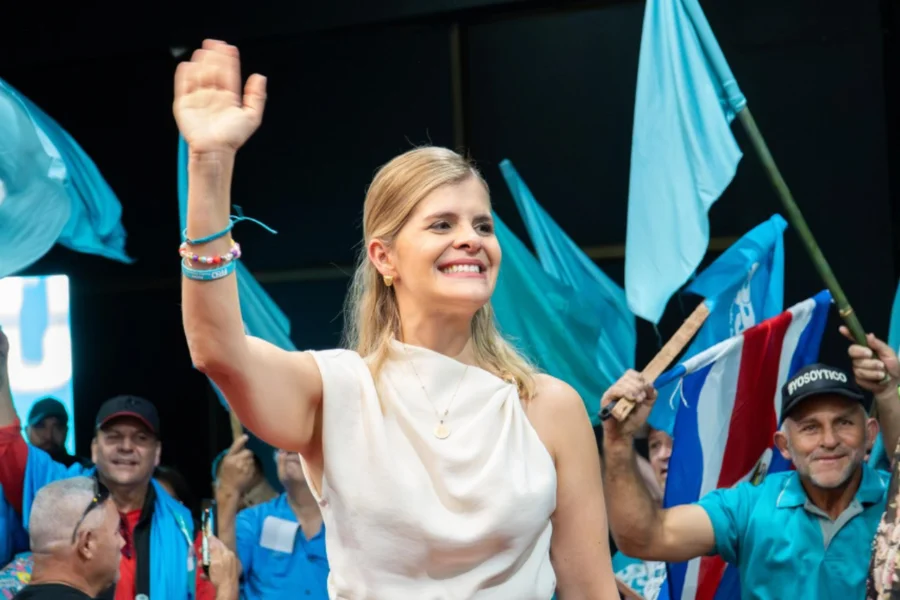 Direitista vence eleição na Costa Rica com discurso linha-dura inspirado em Bukele