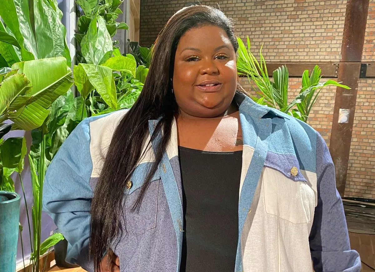 MC Carol é assaltada por homens armados com fuzis no RJ