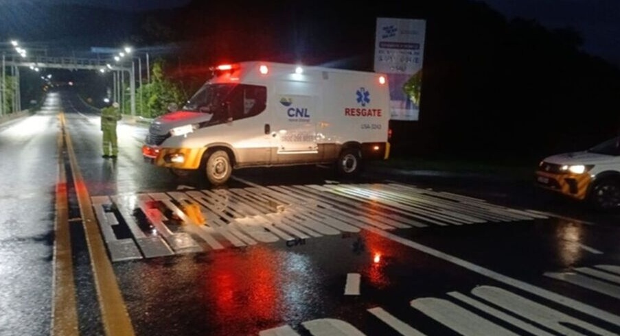 Chuva supera 170 mm em 24 horas no litoral de SP e provoca interdição da Mogi-Bertioga