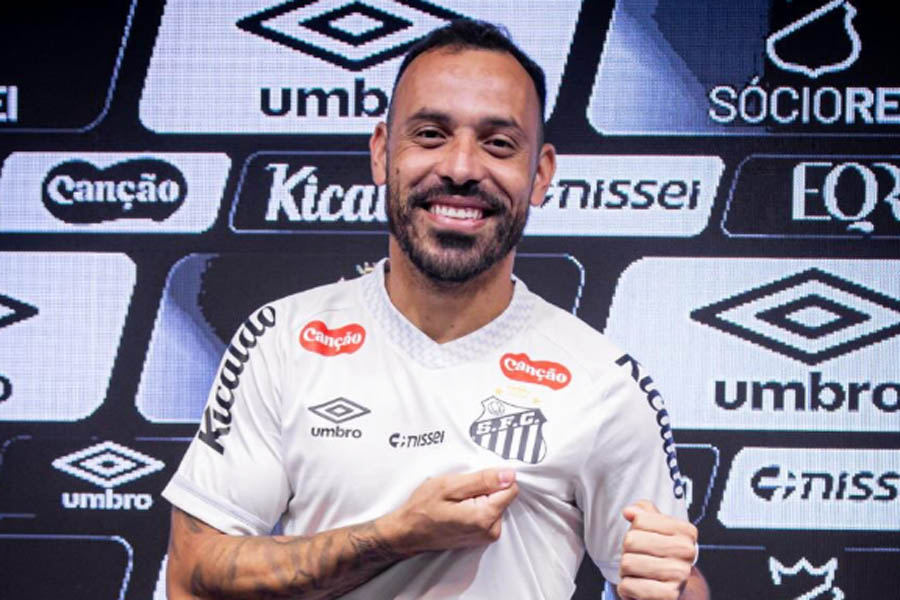 Moisés diz que Vojvoda pesou para sua chegada ao Santos e projeta jogar com Neymar: 