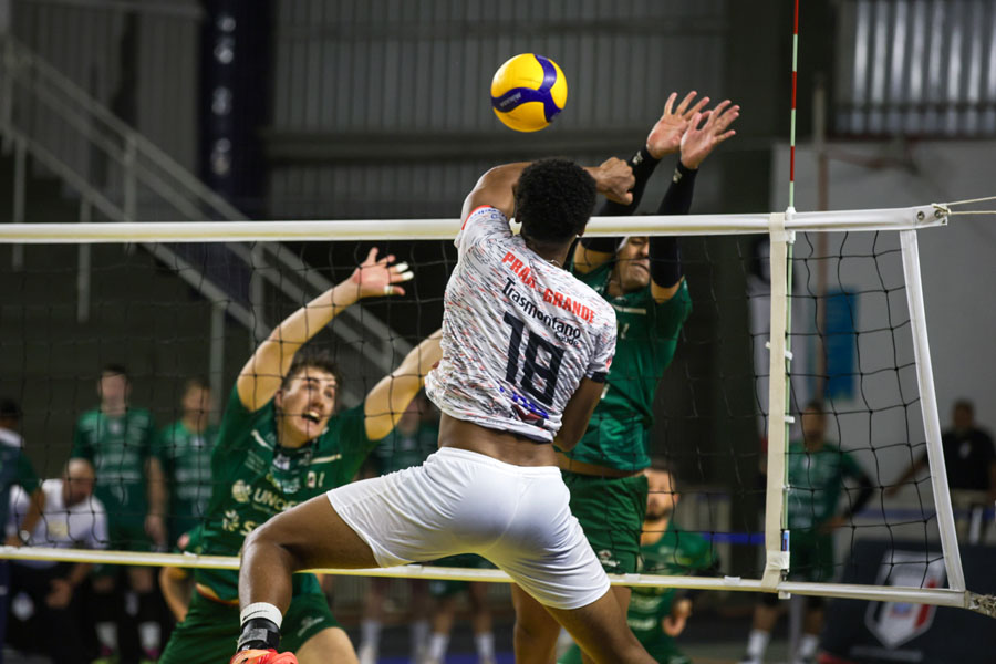 Time PG encara Fluminense no Rio em busca de entrar na zona de classificação da Superliga B