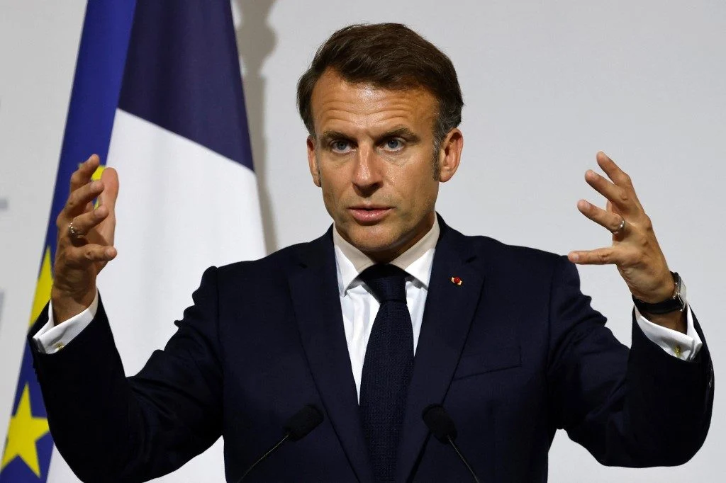 Macron diz que está 'pronto' para mediar cessar-fogo entre Líbano e Israel