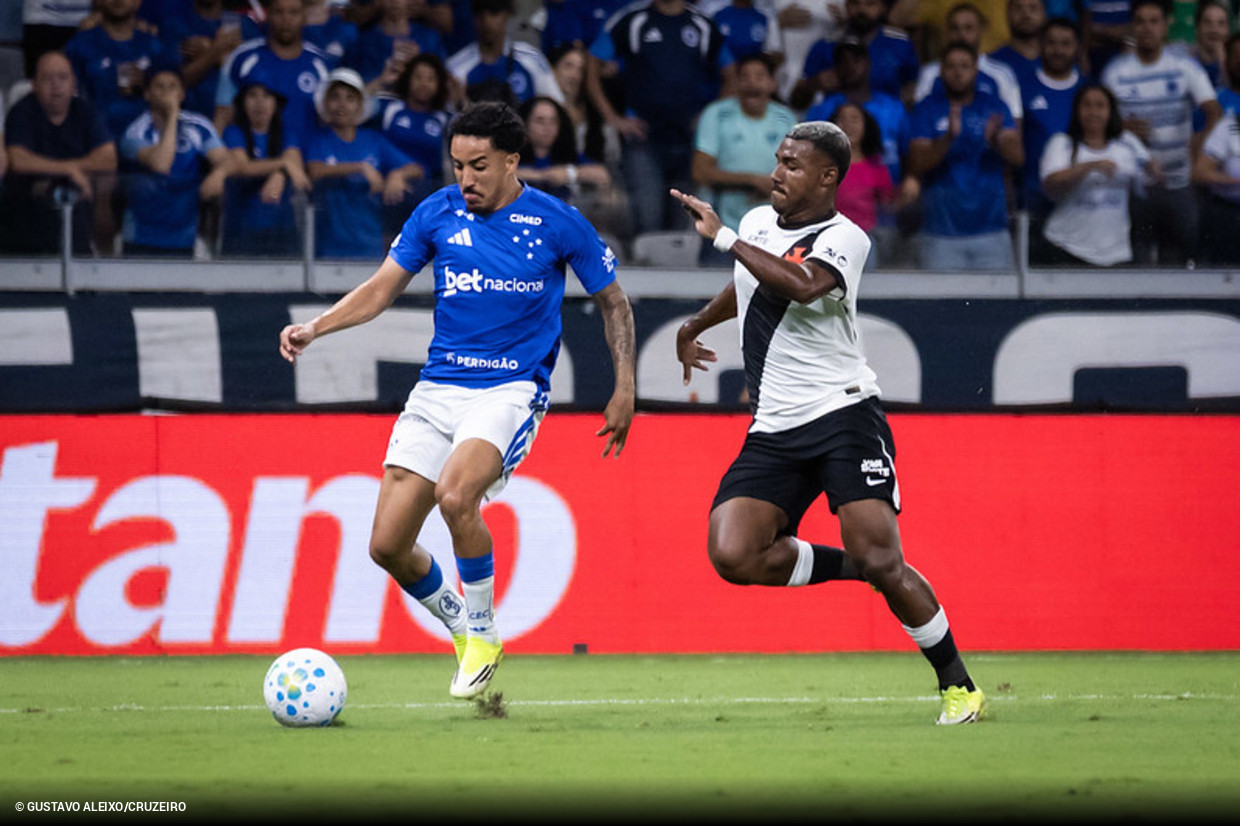 Cruzeiro empata nos acréscimos com o Vasco e evita nova derrota em casa