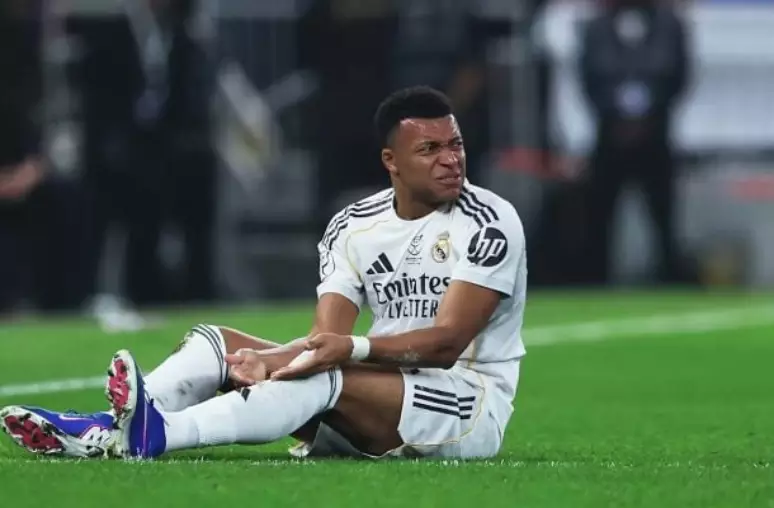 Exame de Mbappé foi feito no joelho errado pelo Real Madrid, diz jornal