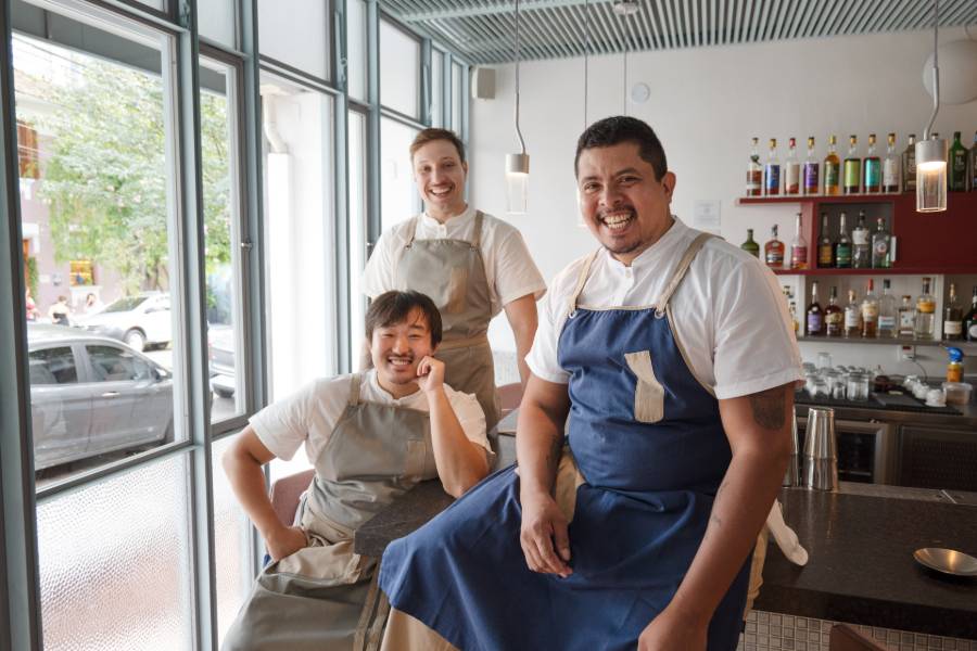 Hideout Speakeasy, em Santos, promove noite de gastronomia taiwanesa