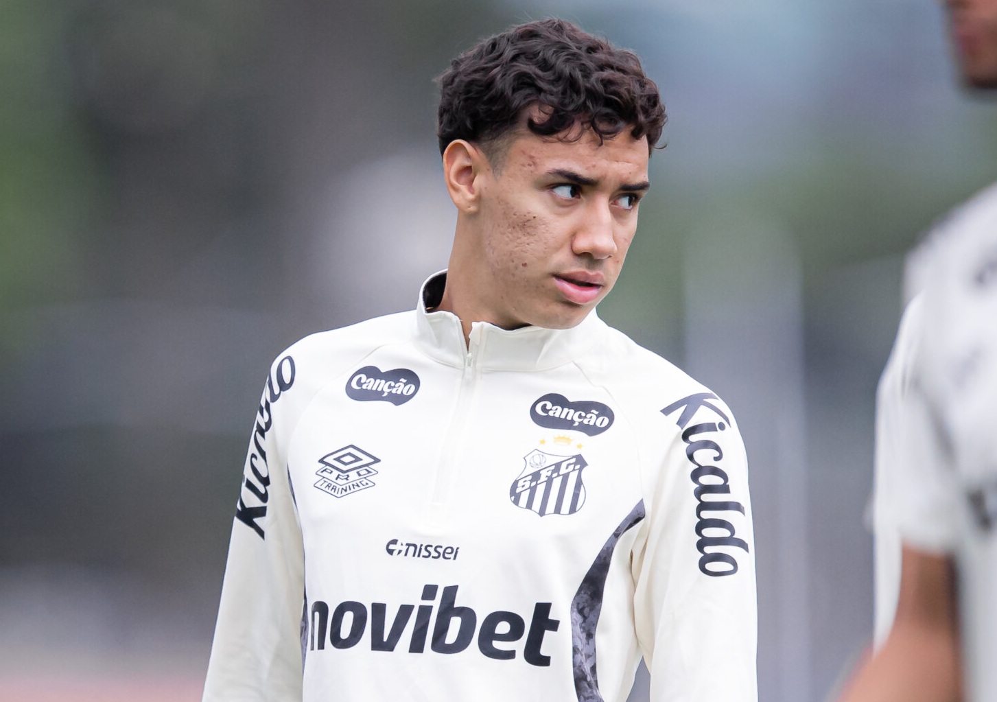 Bontempo projeta clássico contra o Corinthians e destaca apoio da torcida na Vila Belmiro