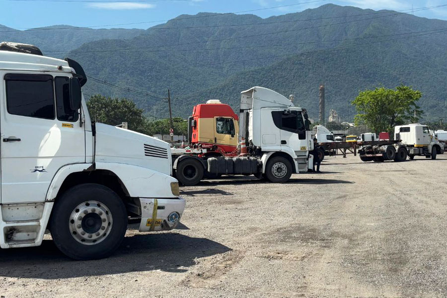 Companhia de Trânsito convoca caminhoneiros autônomos de Cubatão para renovação de credencial