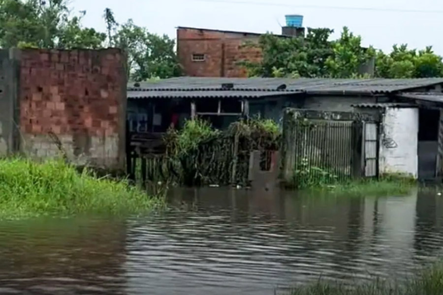 Chuvas deixam mais de 100 desabrigados em Peruíbe e cidade recebe 5ª ajuda humanitária do ano