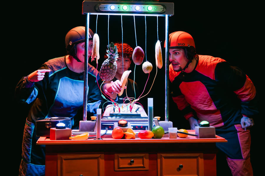 Espetáculo 'Fabuloso Laboratório' chega a Cubatão neste sábado com entrada gratuita