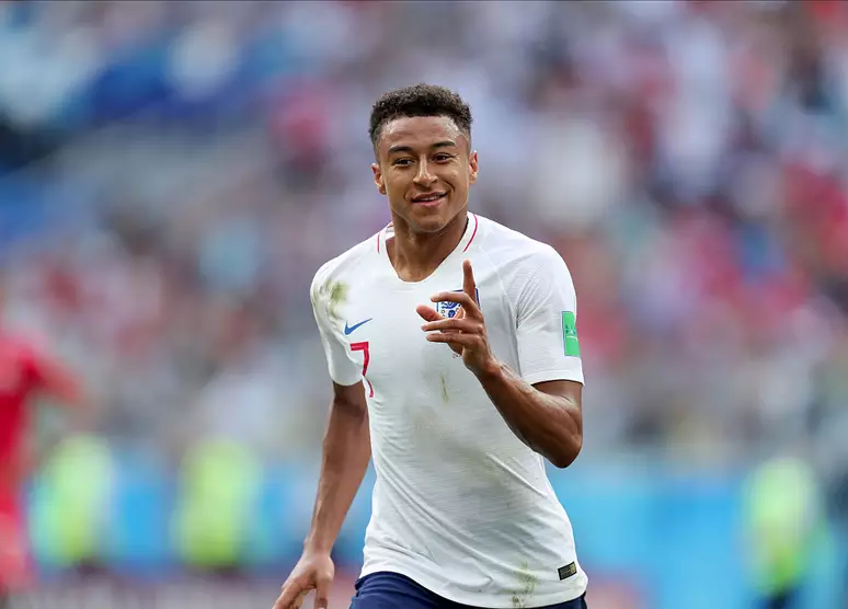 Corinthians anuncia contratação do meia inglês Jesse Lingard