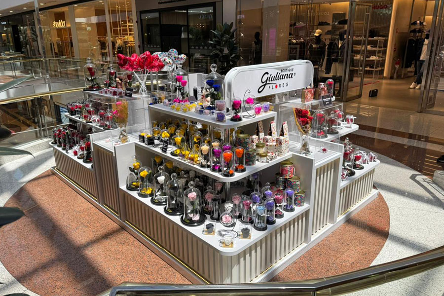 Rede de floriculturas abre primeira unidade na região em shopping de Praia Grande