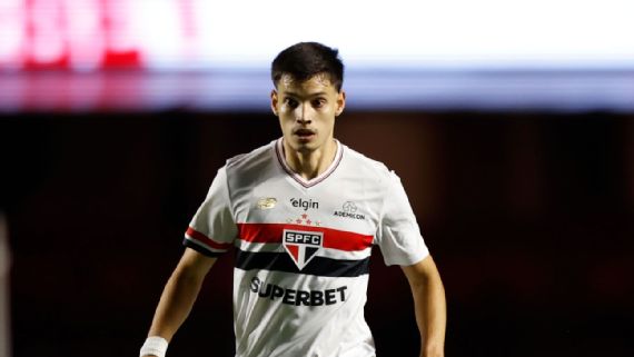 Justiça aceita acordo com jogador do São Paulo após ofensa xenofóbica na Libertadores