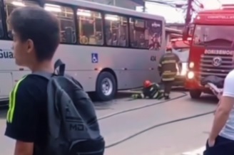 Idosa morre após tropeçar e ficar prensada em roda de ônibus em Guarujá