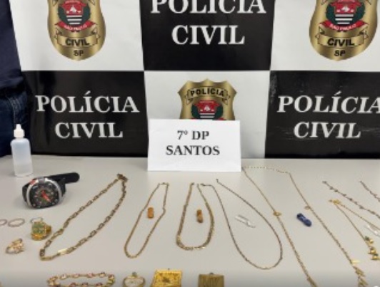 Funcionária é investigada após suposto furto de R$ 400 mil em joias de apartamento em Santos