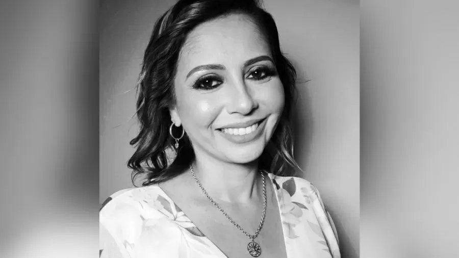 Homem mata mulher em casa e usa celular dela para falar com a família