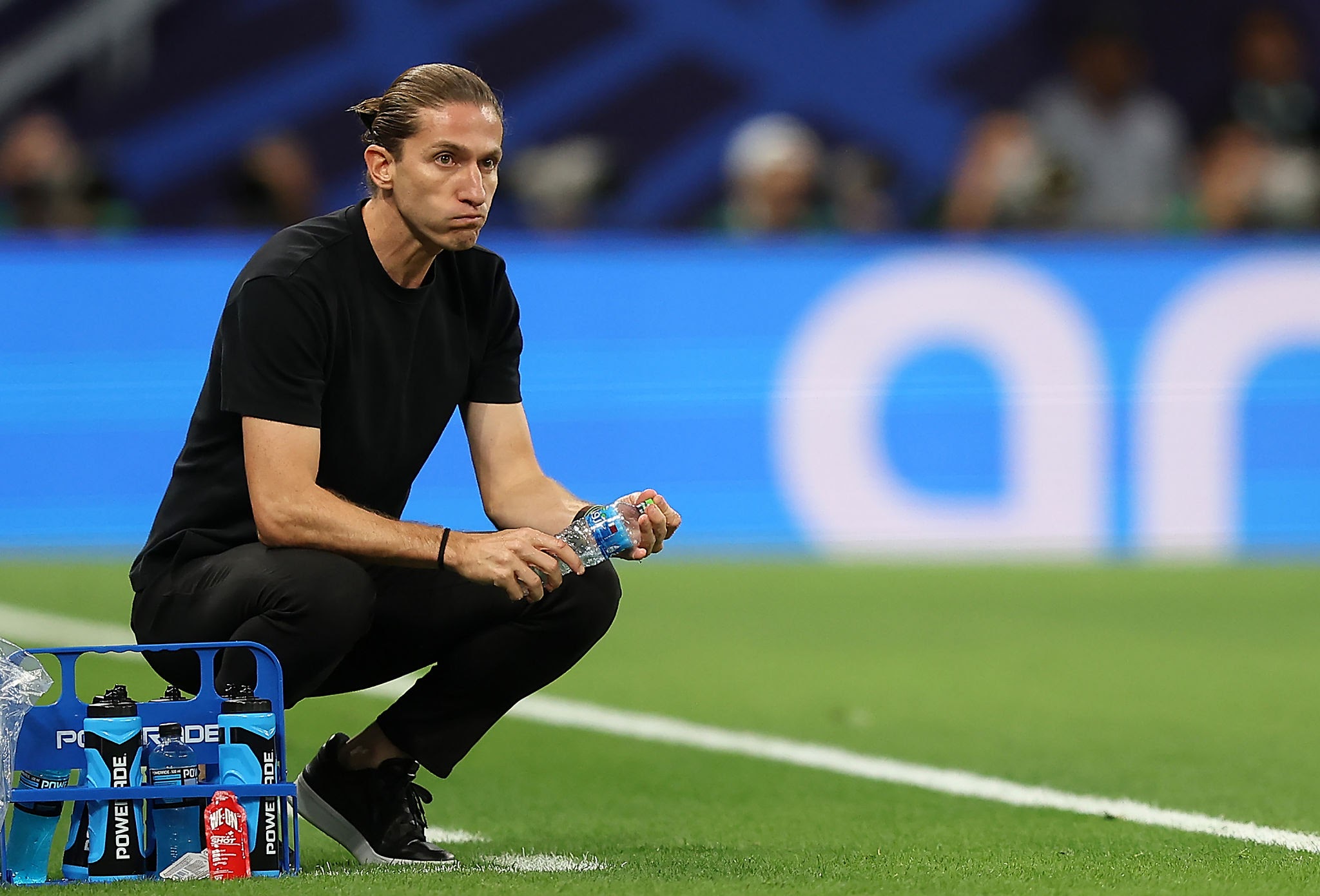 Condução da demissão de Filipe Luís gerou revolta no CT do Flamengo