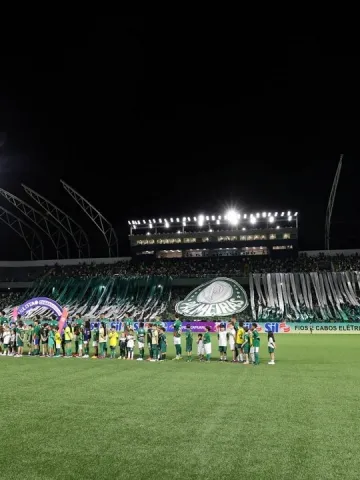 Palmeiras anima torcida em dia de recorde e deve seguir em Barueri na final