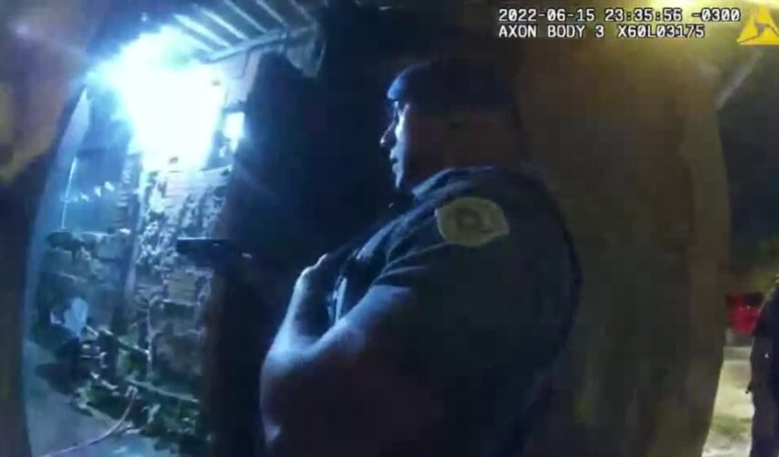 PMs acusados de matar homem desarmado vão a júri popular em Guarujá