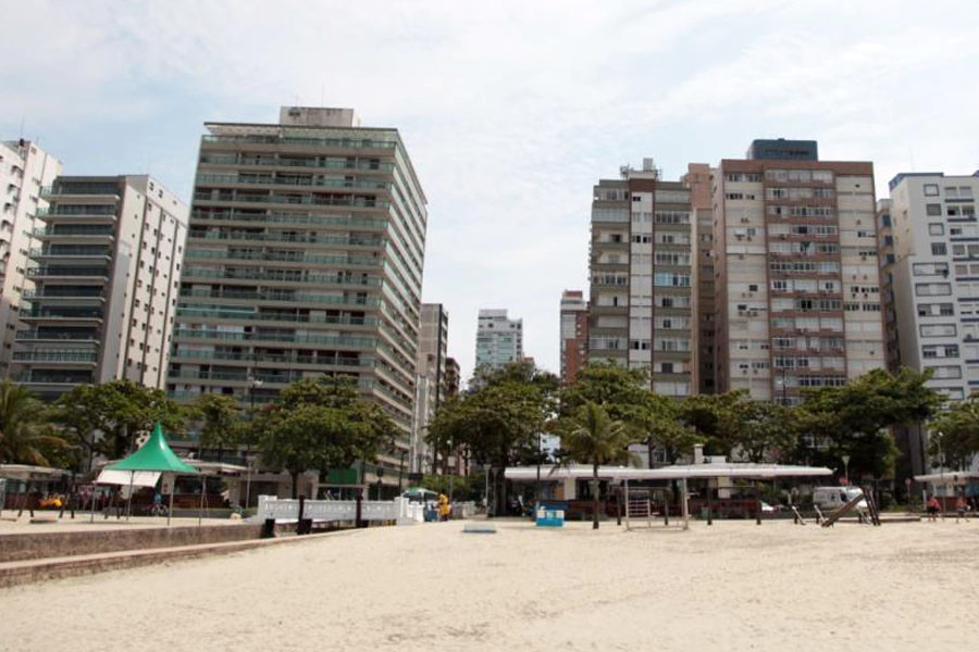 Santos e BNDES discutem reaprumo de prédios tortos na orla