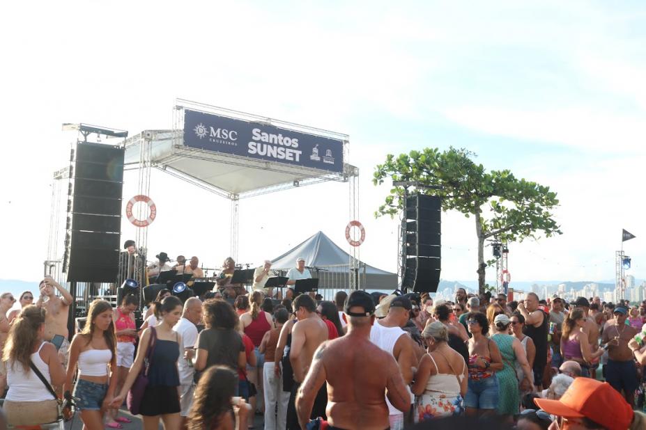 5º Santos Sunset anima Ponta da Praia com homenagem às mulheres neste domingo