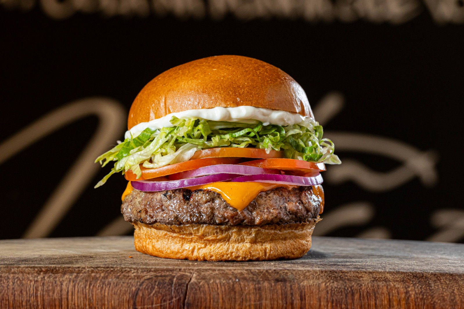 Bom Beef Burgers promove “Semana do Consumidor BBB” com sete dias de promoções especiais