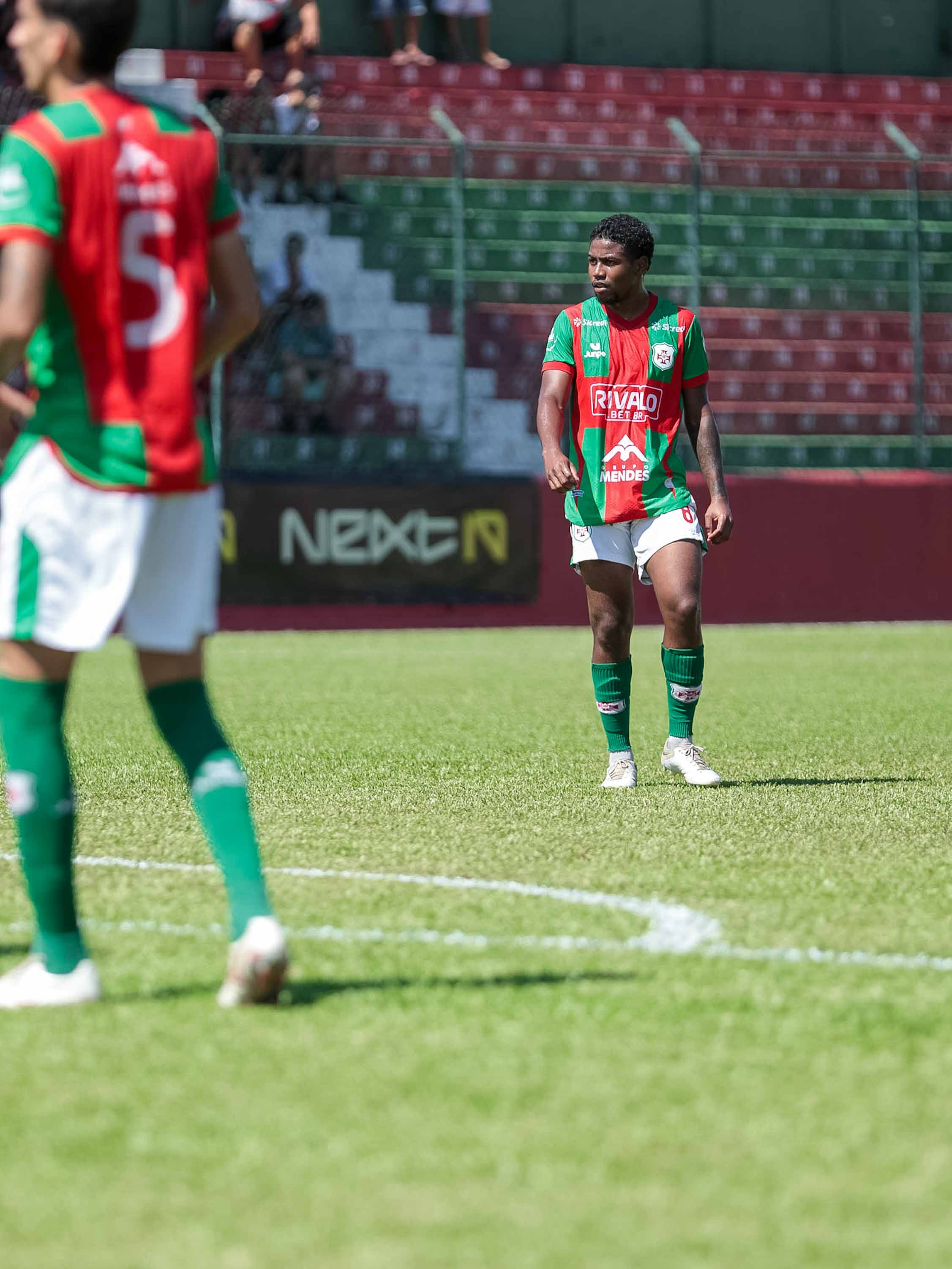 Gabriel Falcão vibra com classificação da Portuguesa Santista
