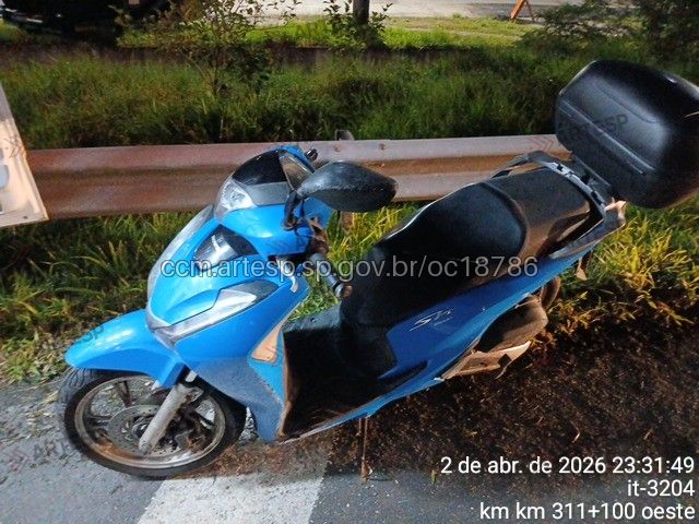 Idoso morre após perder controle de moto e bater em defensa na Padre Manoel da Nóbrega