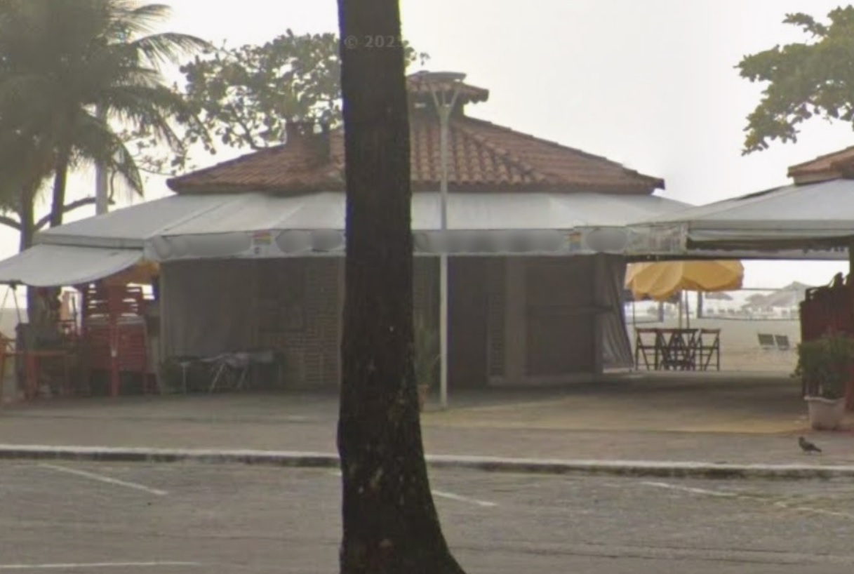 Homem é morto e tem bicicleta levada após dormir em quiosque na orla de São Vicente