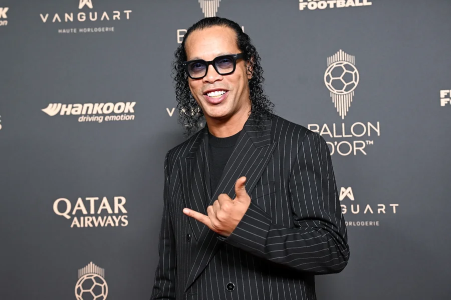 Não há nada que me prenda, então vou vivendo, diz Ronaldinho Gaúcho sobre rolês aleatórios