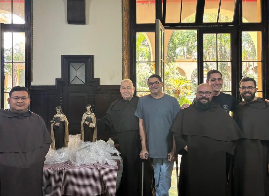 Imagens sacras furtadas são recuperadas no dia do aniversário do Convento do Carmo em Santos
