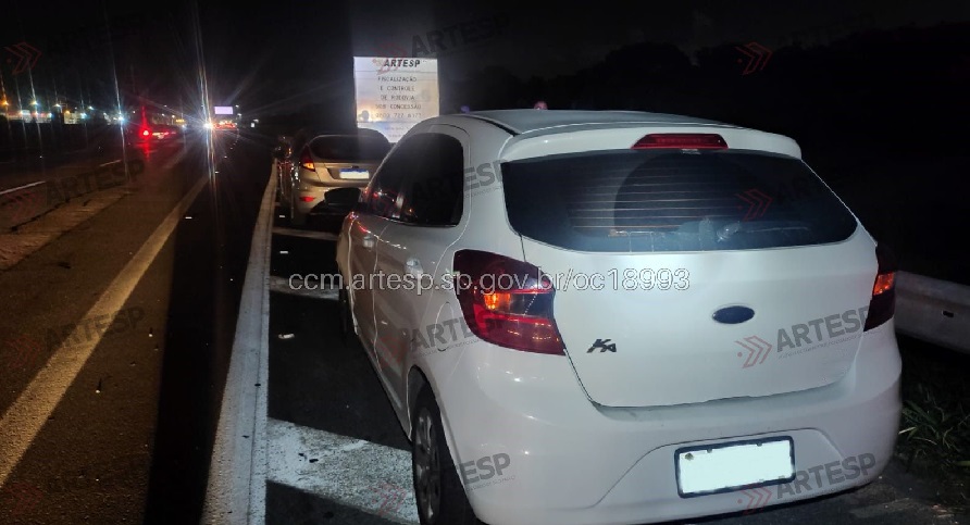 Pedestre morre após ser atropelado por carro em rodovia de Praia Grande