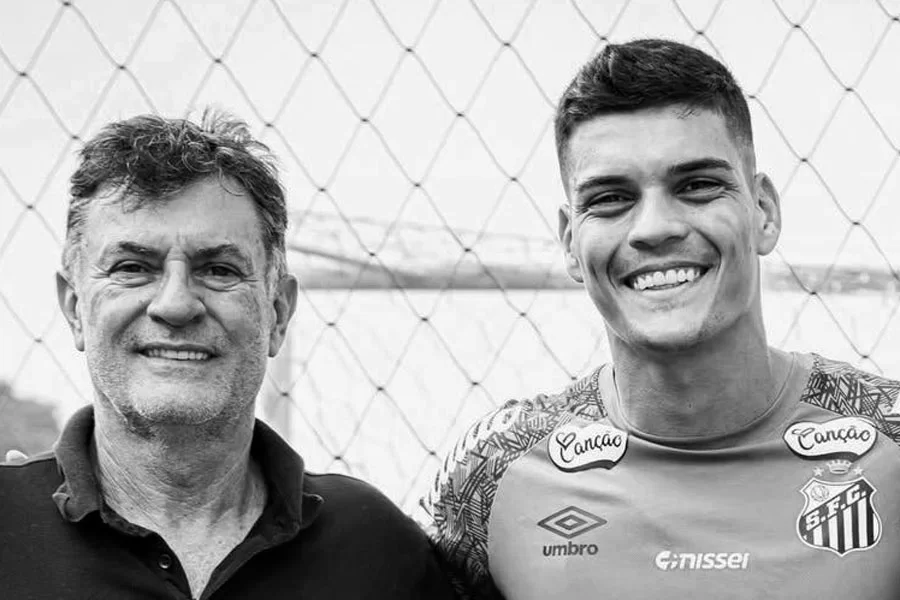 Pai de Gabriel Brazão morre aos 63 anos; Santos libera jogador, que não deve enfrentar o Coritiba