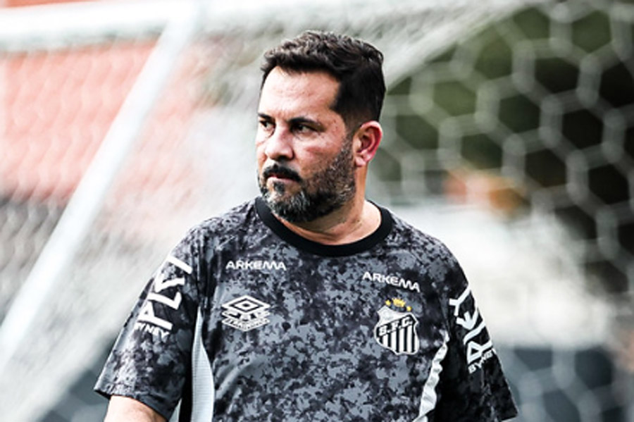 Caio Couto é demitido pelo Santos do comando das Sereias da Vila