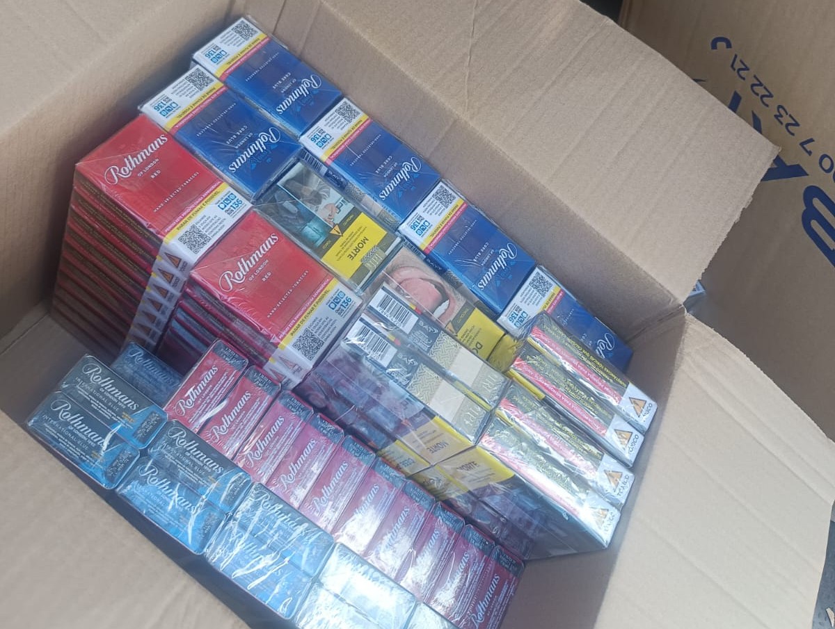 Carga de R$ 72 mil em cigarros é roubada durante entrega em Mongaguá