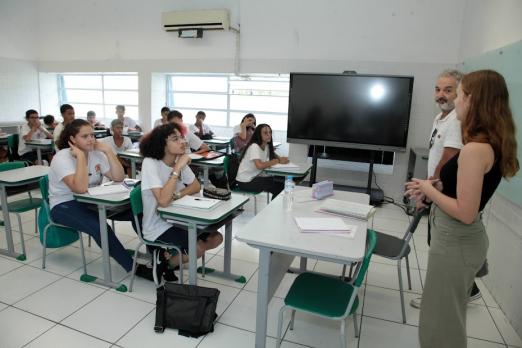 Santos inclui ODS no currículo escolar e fortalece educação para a sustentabilidade