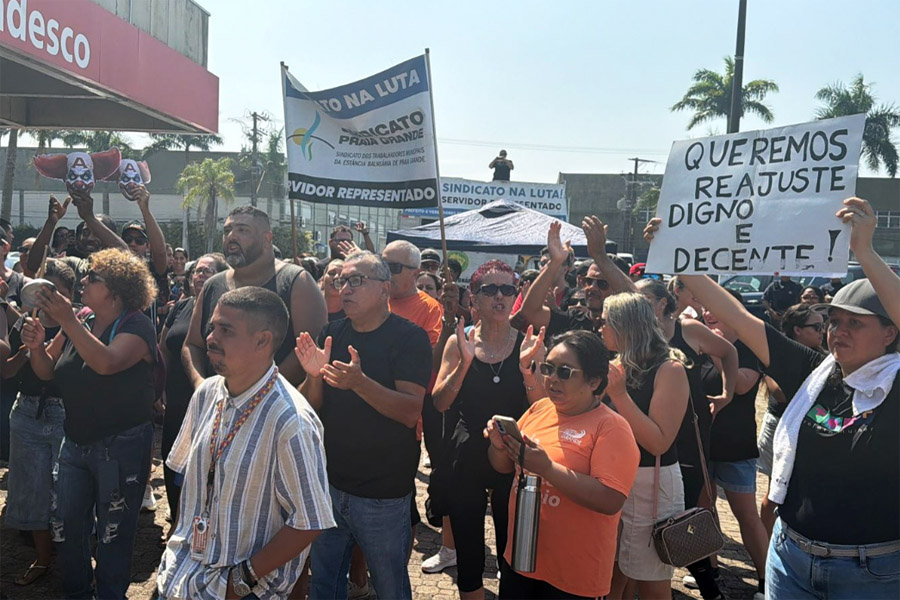 Sem acordo sobre reajustes, servidores públicos de Praia Grande entram em greve