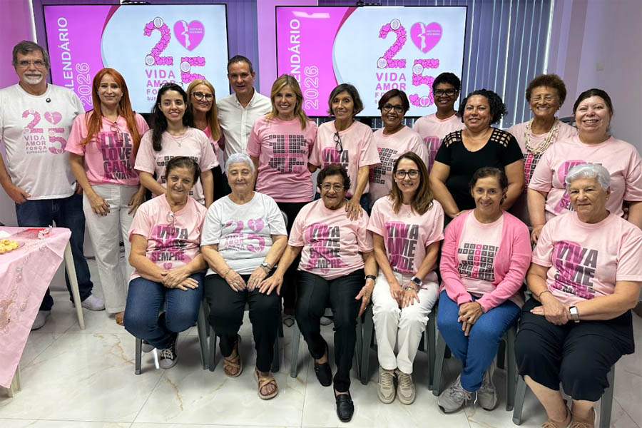 Instituto Neo Mama recebe Colar de Honra ao Mérito pelos seus 25 anos na Alesp