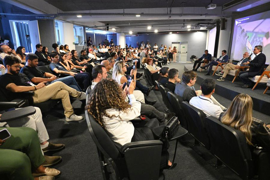 Santos sedia pela primeira vez reunião de cidades inteligentes