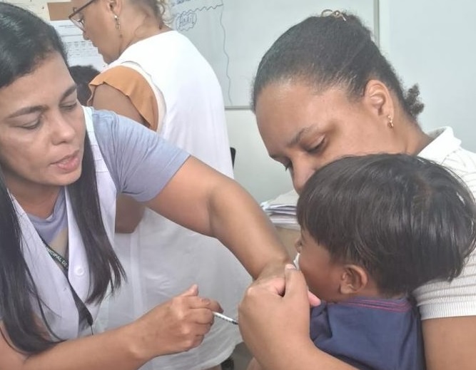 Santos inicia a campanha de vacinação nas escolas