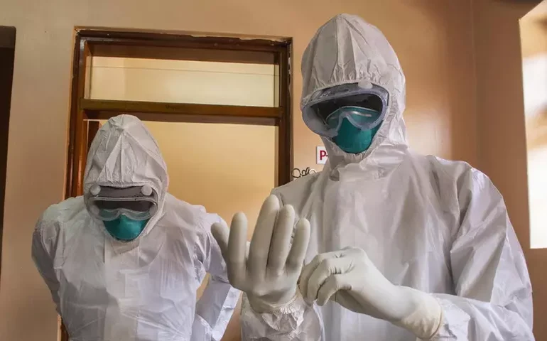 Estado de SP investiga caso suspeito de ebola na capital paulista
